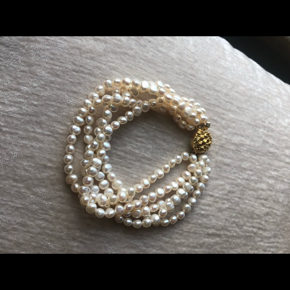 Pearl Bracelet